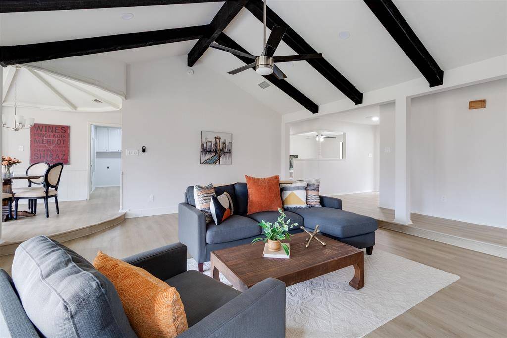 Cleburne, TX 76033,909 Highland Drive