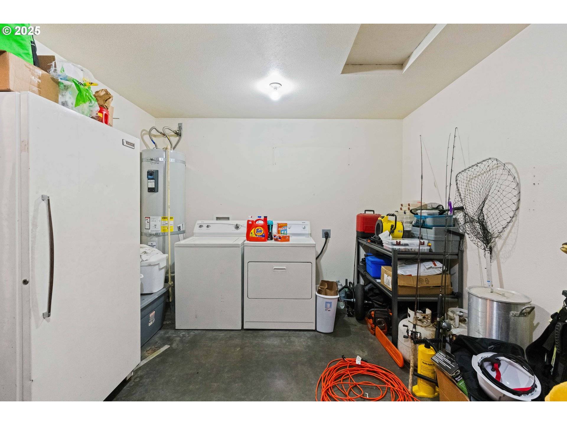 Coos Bay, OR 97420,837 BLANCO AVE