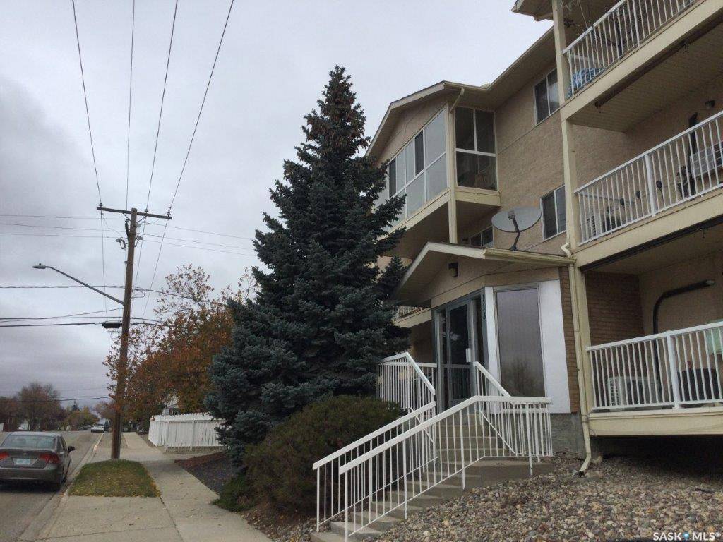 Kindersley, SK S0L 1S0,116 2nd AVENUE W #301