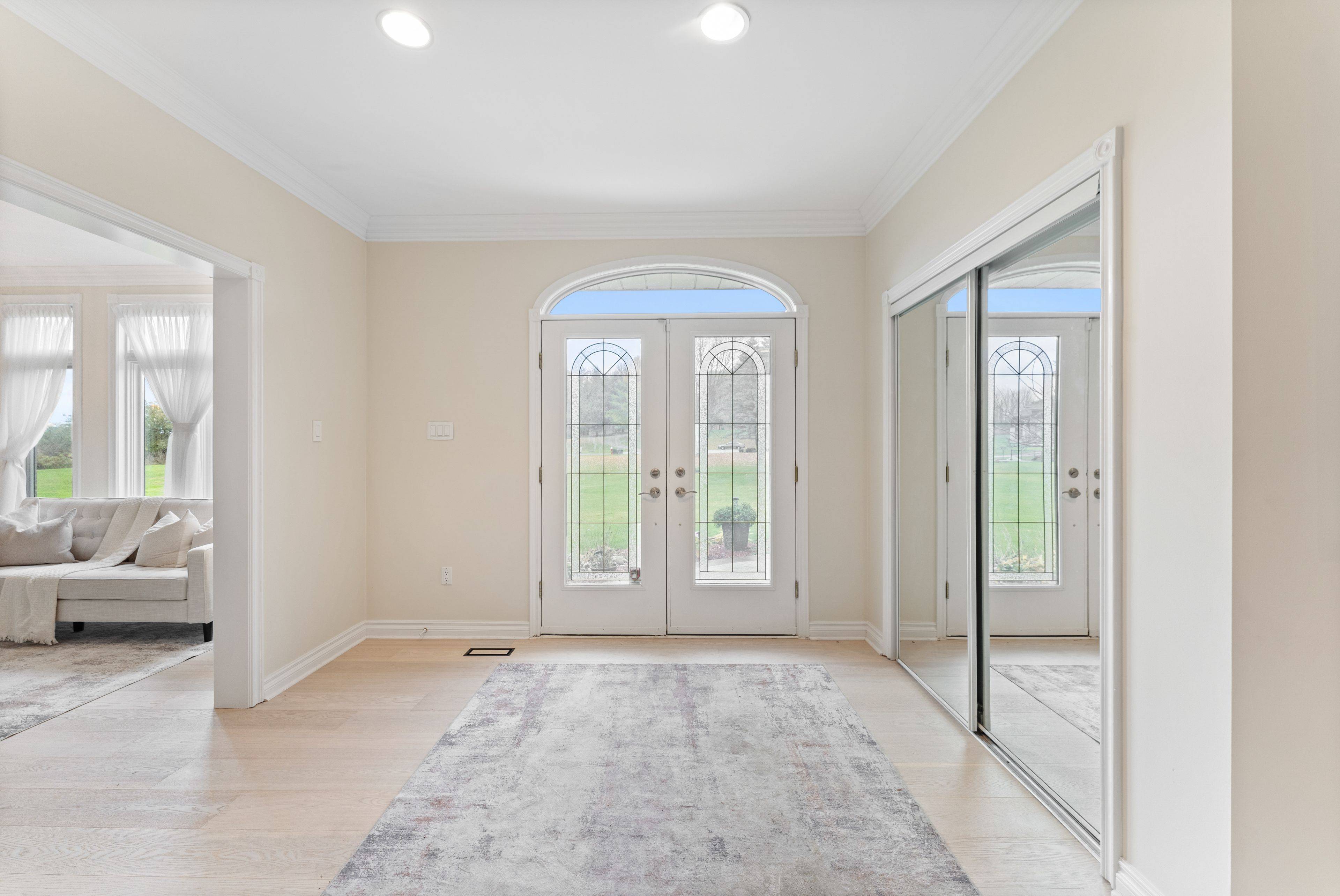 Caledon, ON L7E 0B4,15 Country Lane DR