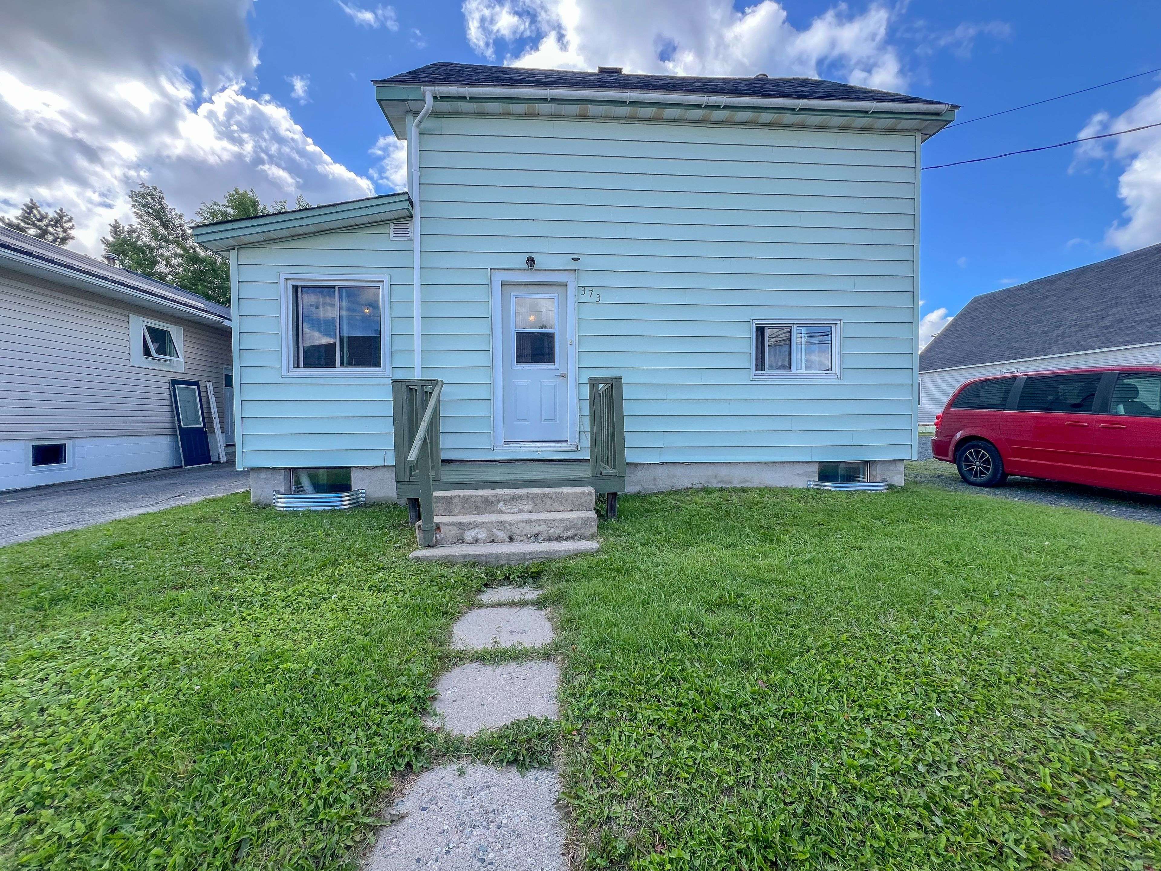 Iroquois Falls, ON P0K 1G0,373 D'Iberville AVE