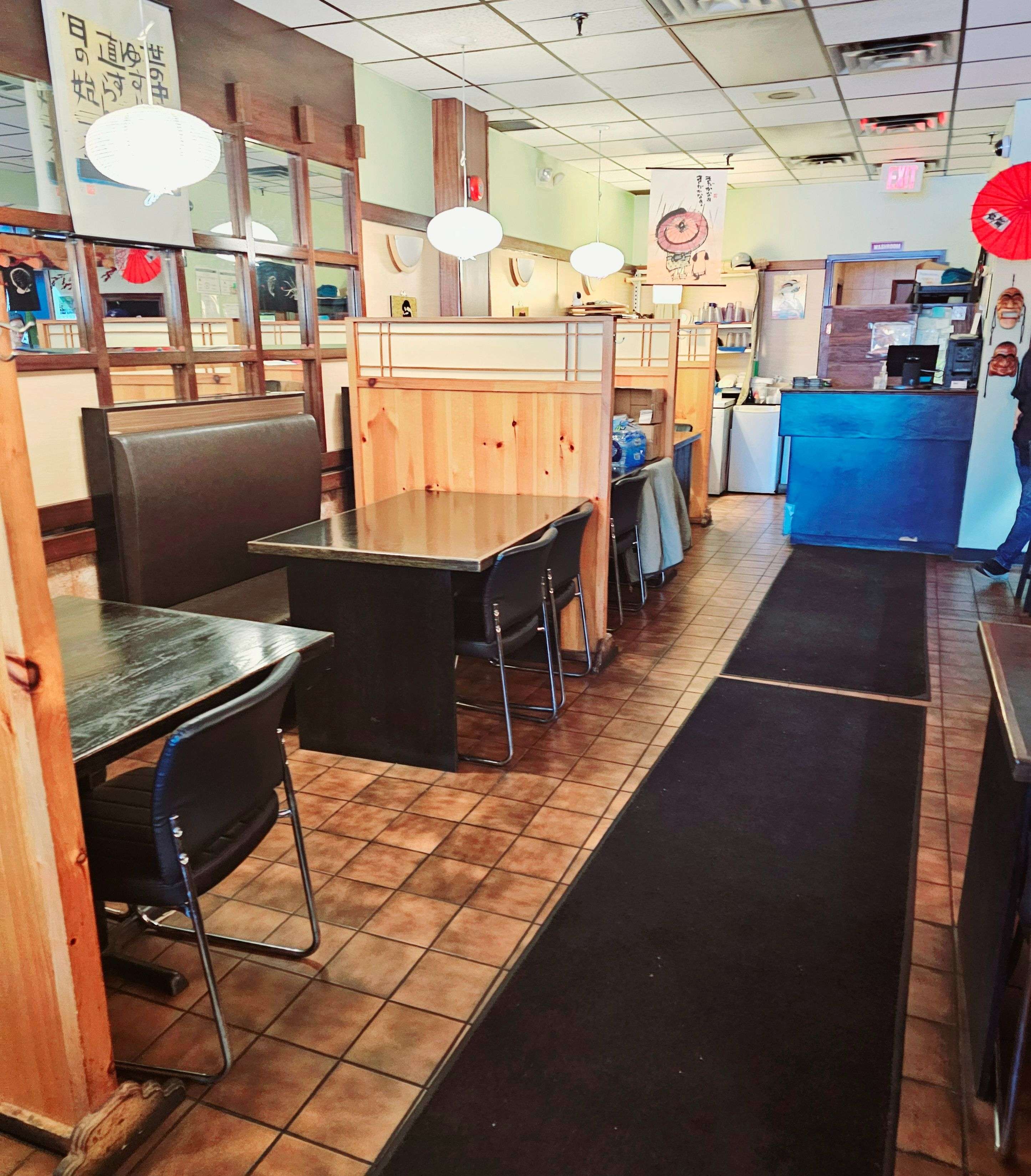 Toronto W02, ON M6S 3Y2,18 Jane ST