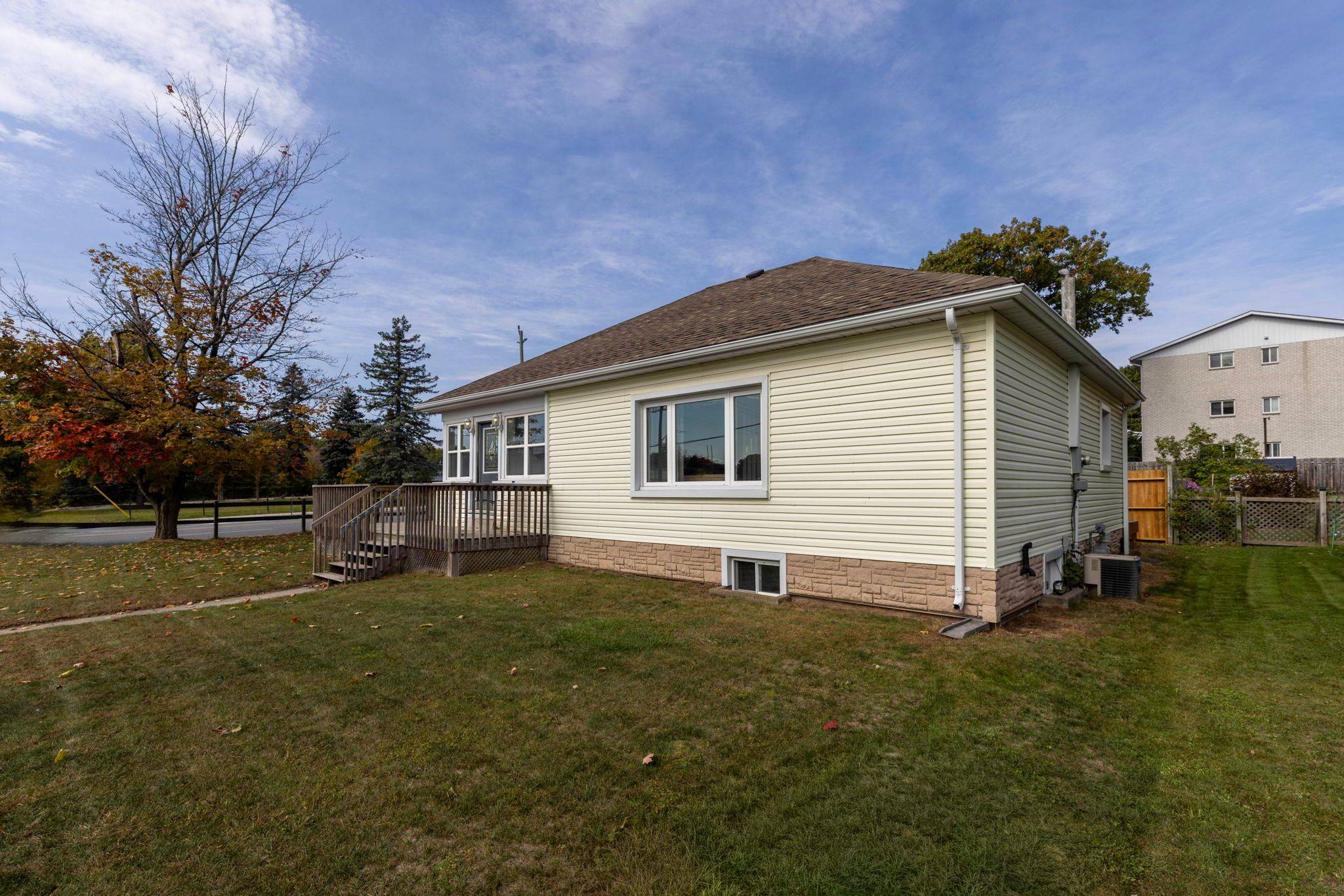 Parry Sound, ON P2A 1K3,57 CASCADE ST