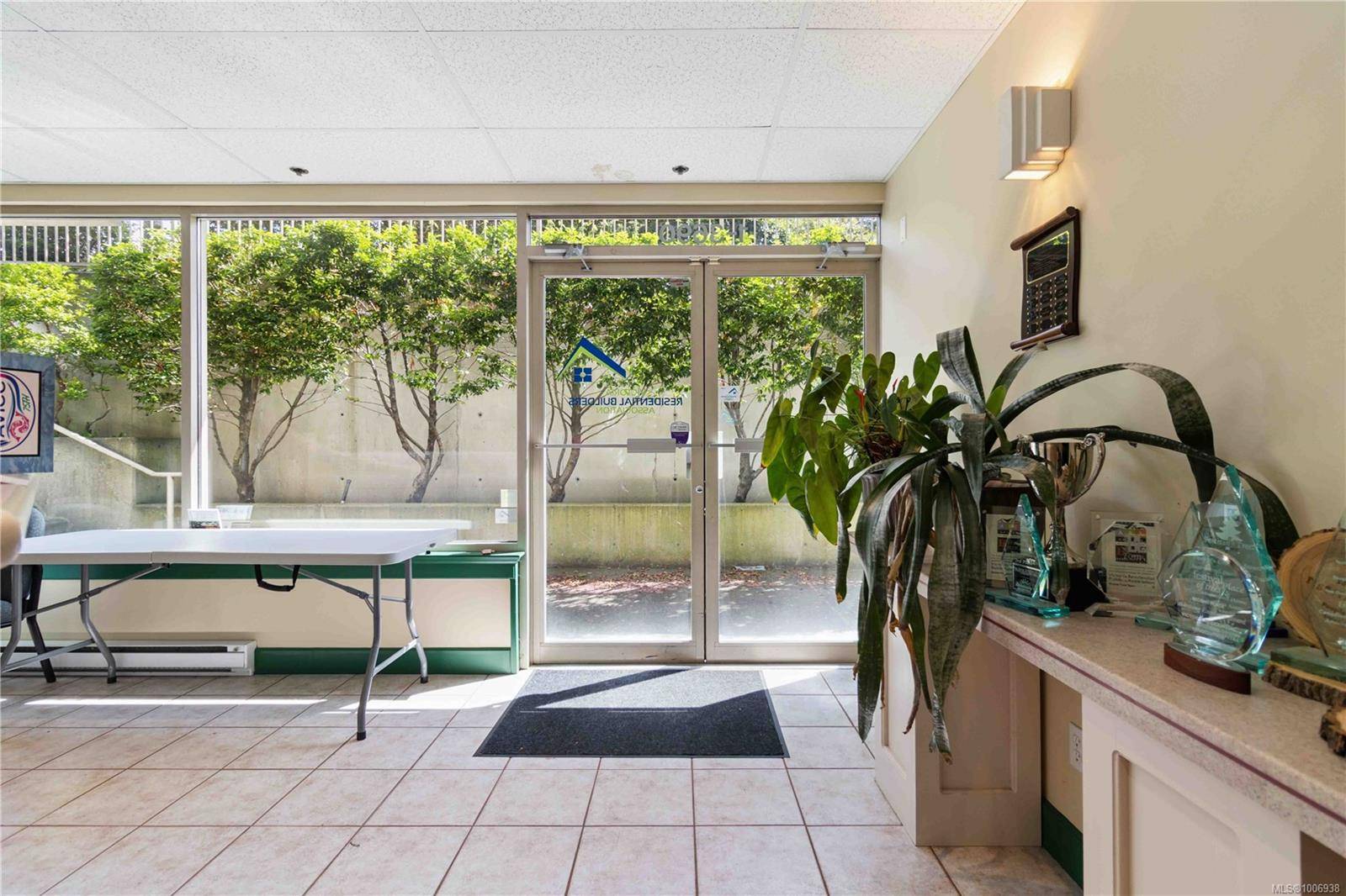 Saanich, BC V8Z 4C2,3690 Carey Rd #1