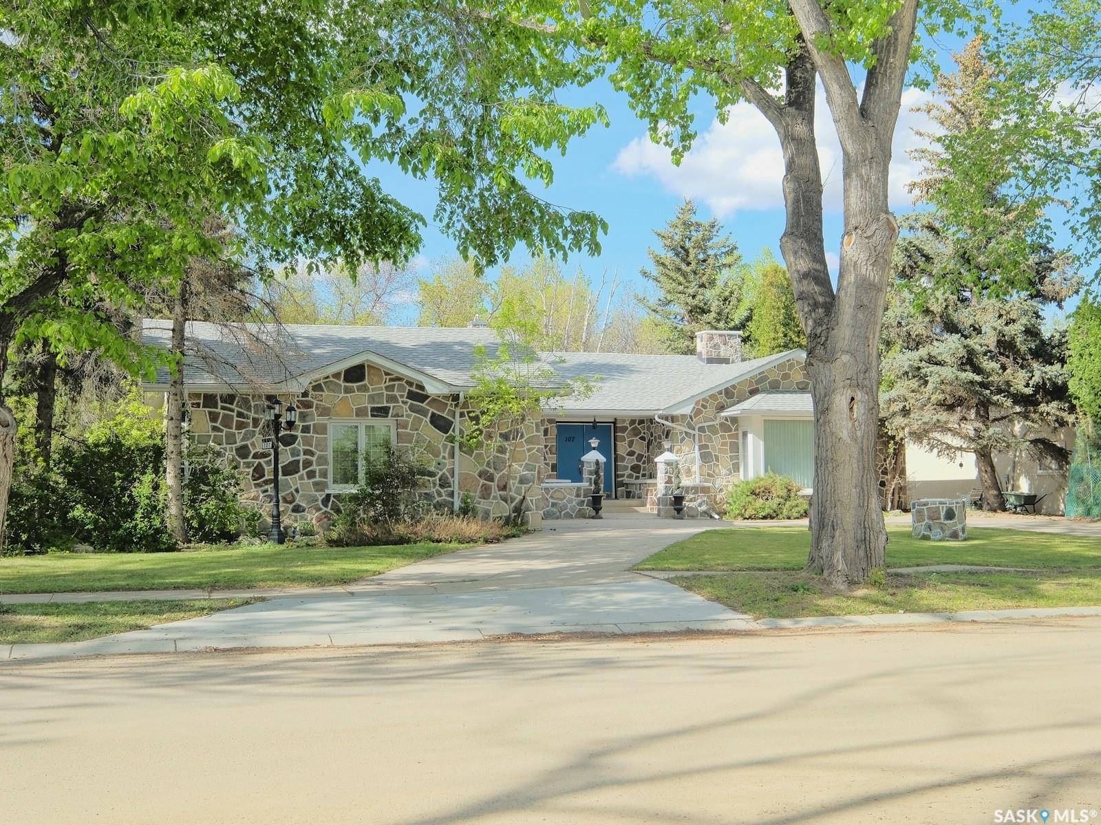 Rosetown, SK S0L 2V0,107 Jubilee CRESCENT