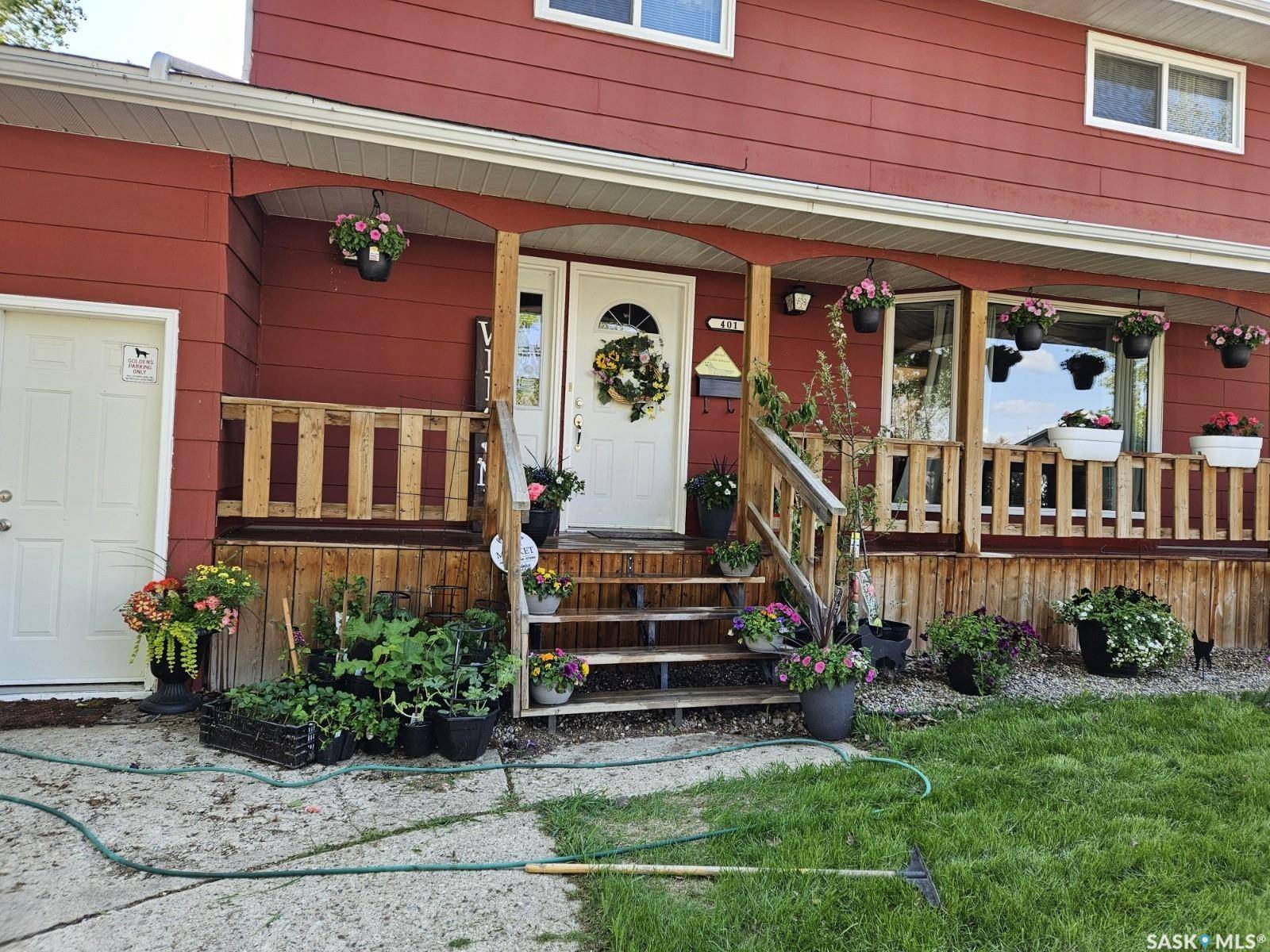 Rosetown, SK S0L 2V0,401 Sovereign CRESCENT