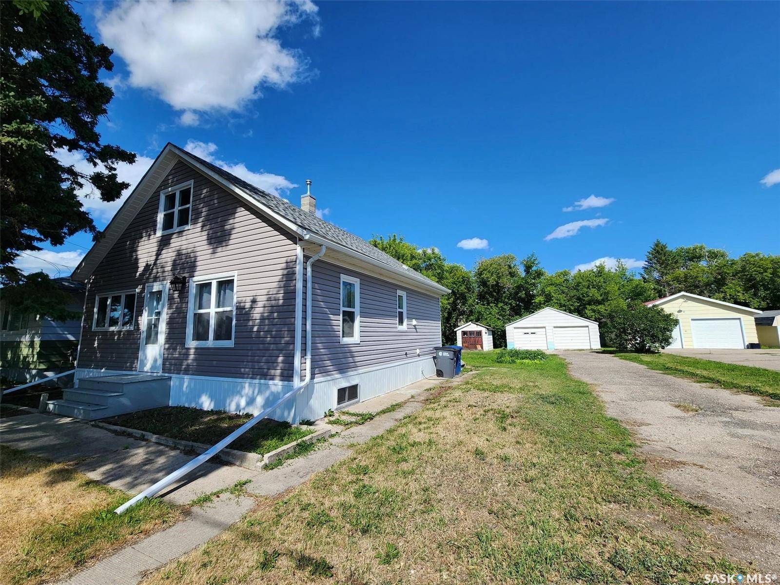 Grenfell, SK S0G 2B0,805 Pacific STREET