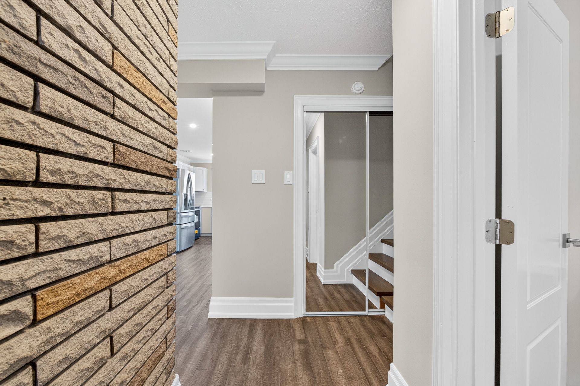 Milton, ON L9T 2Y1,4512 Tremaine RD