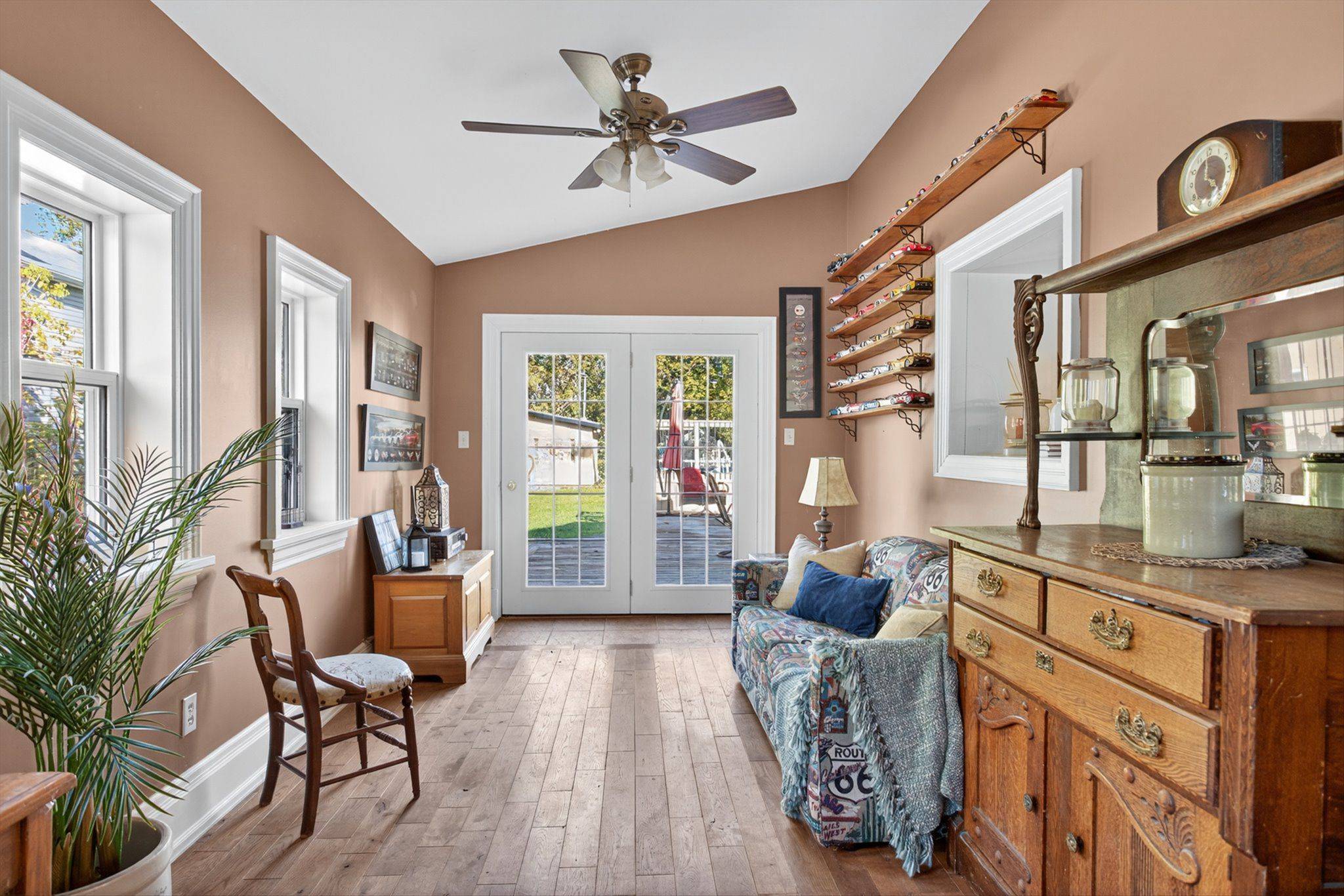 60 River ST, Brock, ON L0C 1H0