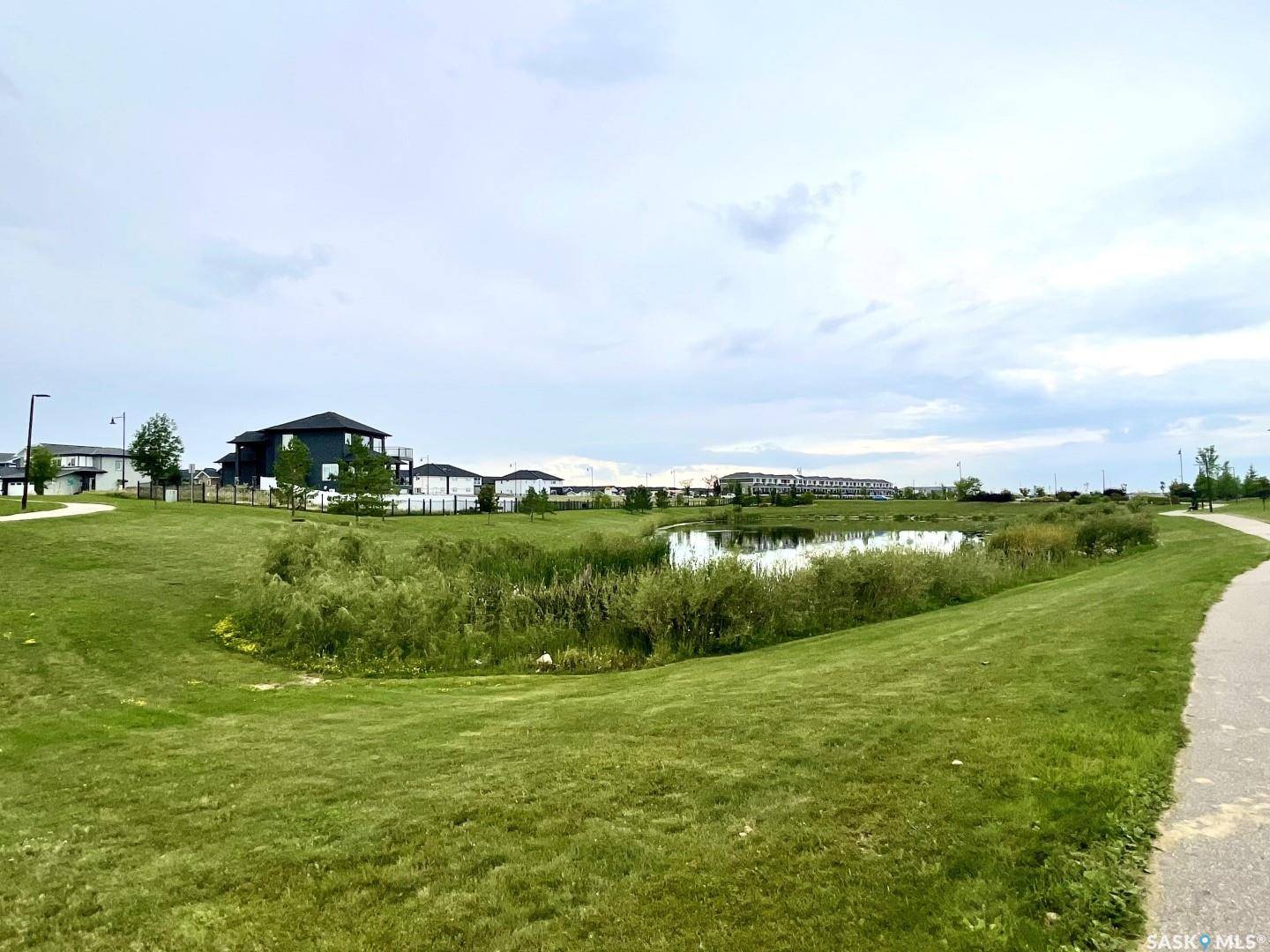 Saskatoon, SK S7L 6G7,702 Kensington BOULEVARD