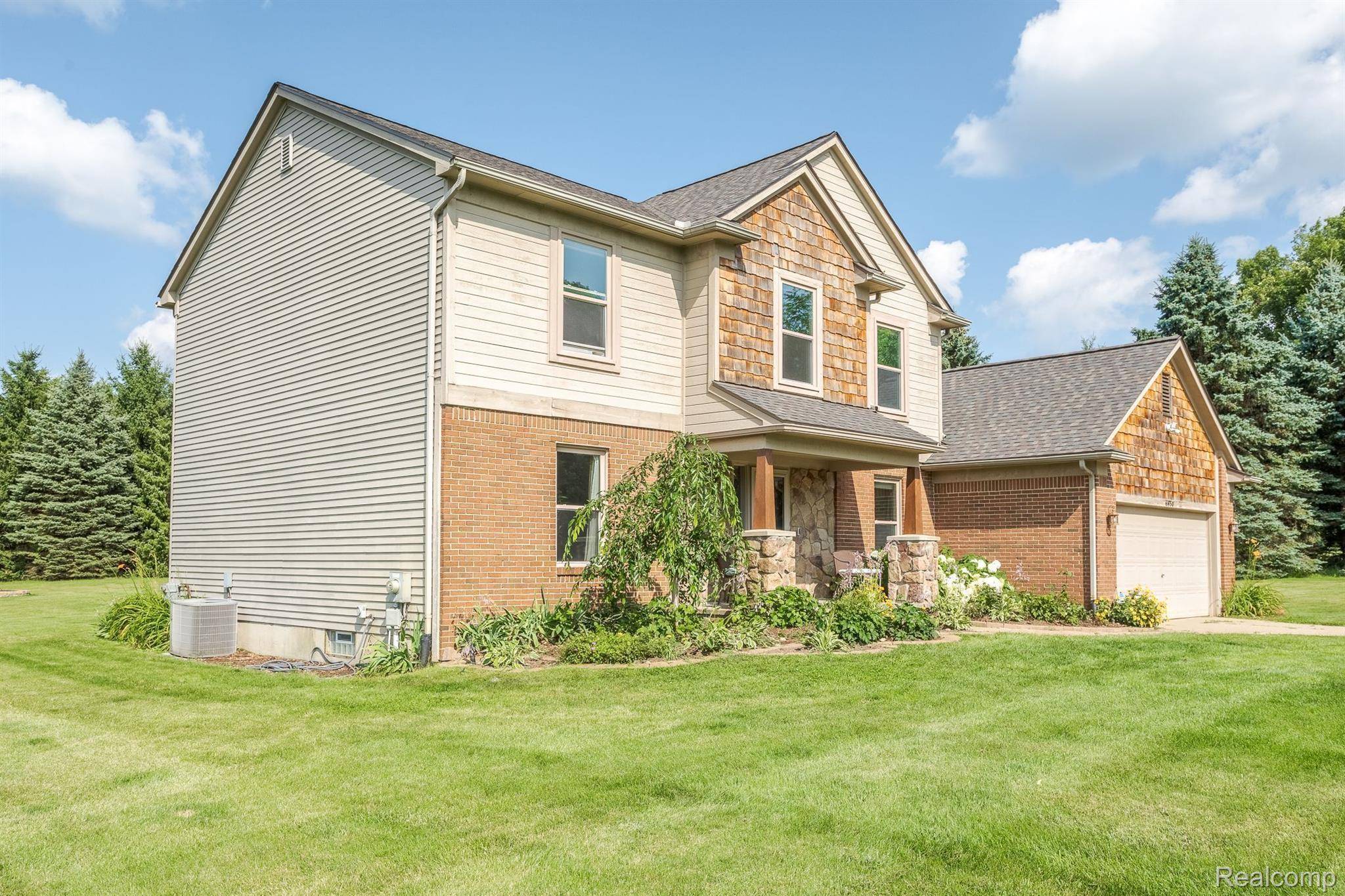 Davisburg, MI 48350,6850 MEADOW VALLEY DR