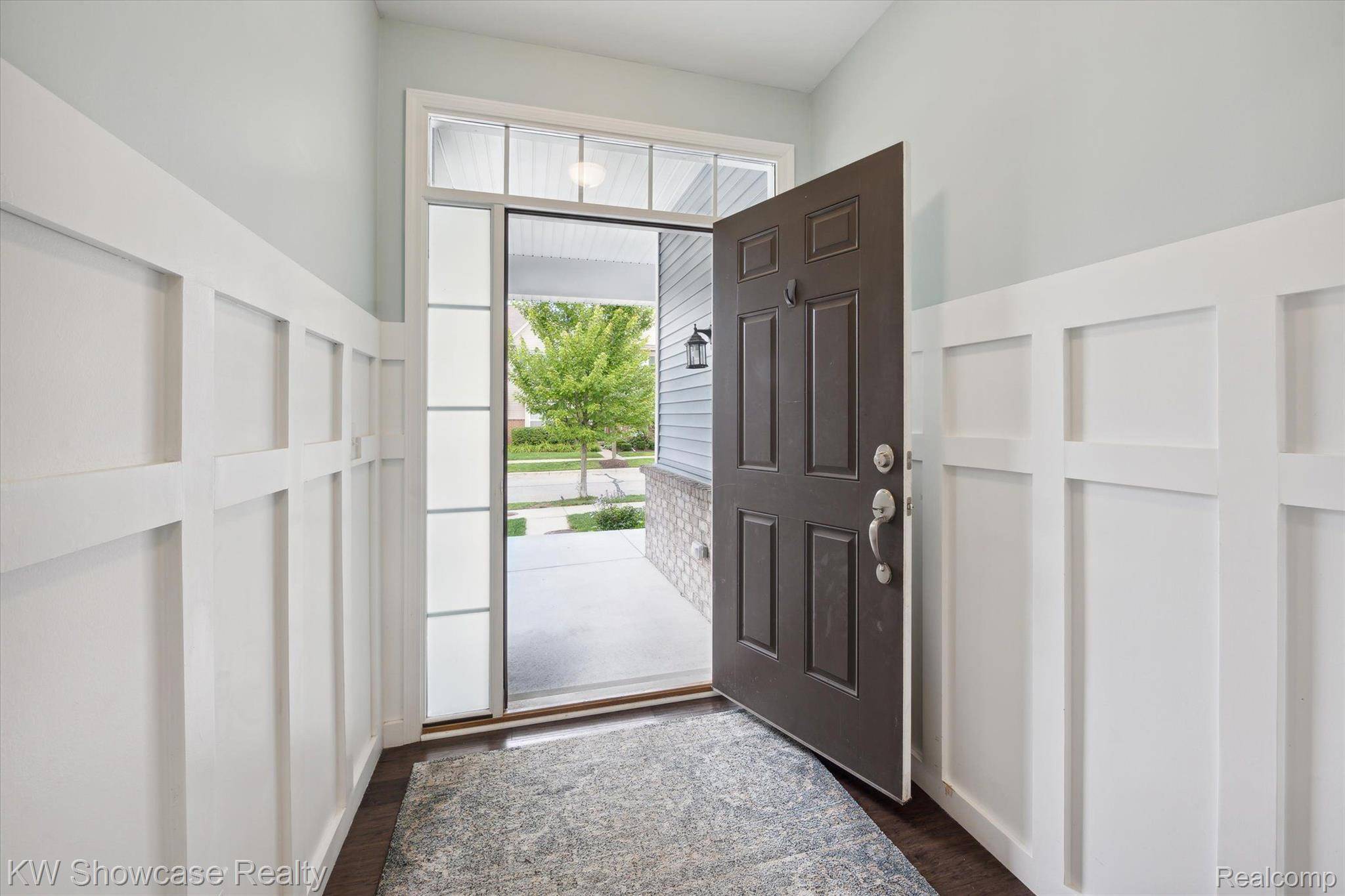 Wixom, MI 48393,298 WRIGHT ST