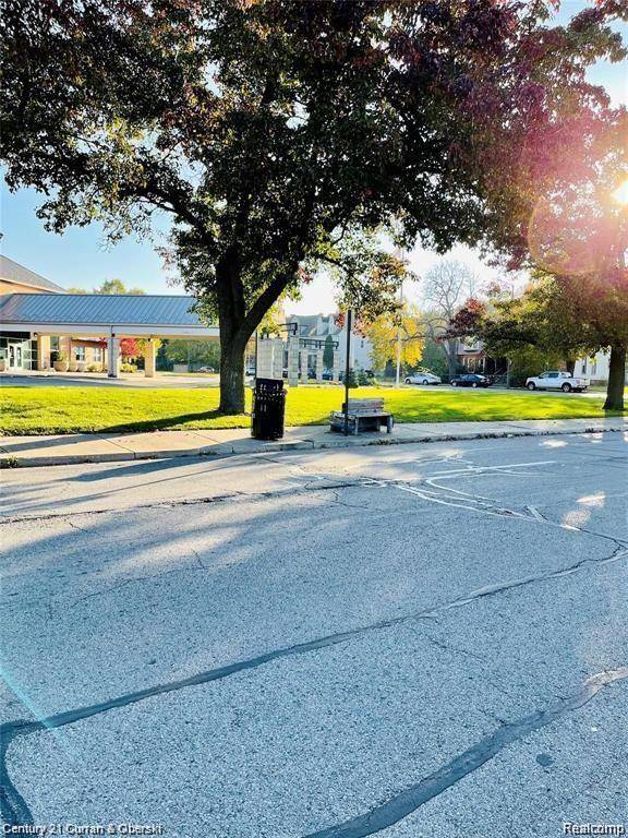 Detroit, MI 48208,5031 ROSA PARKS BLVD