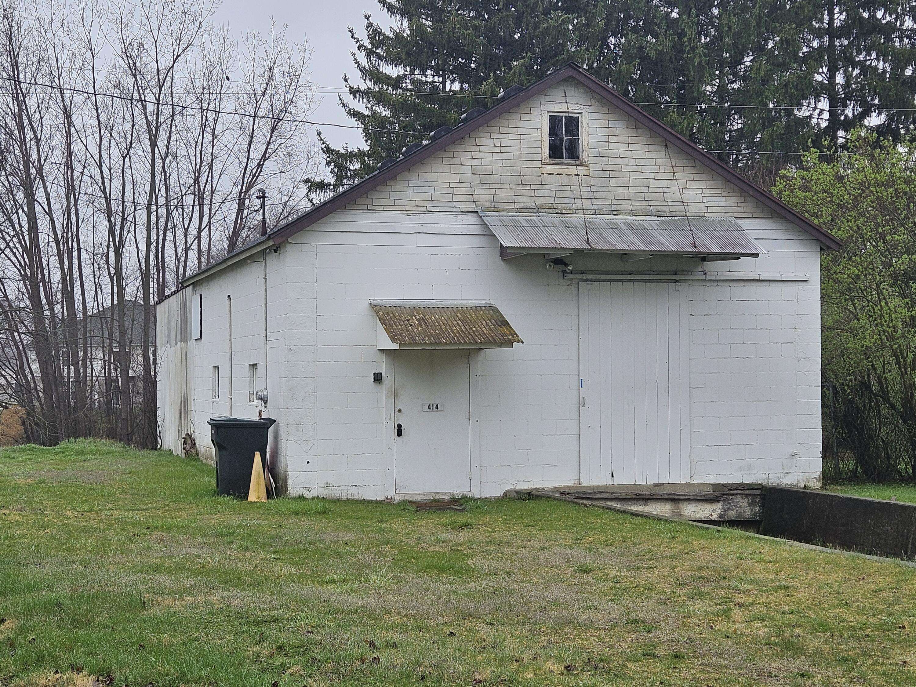 Chelsea, MI 48118,414 Wilkinson ST