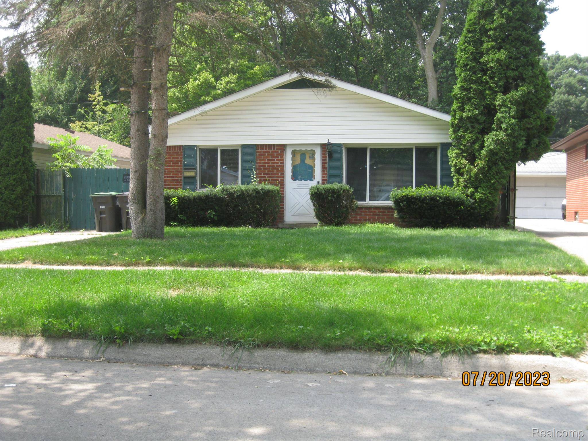 Taylor, MI 48180,13668 FELLRATH ST