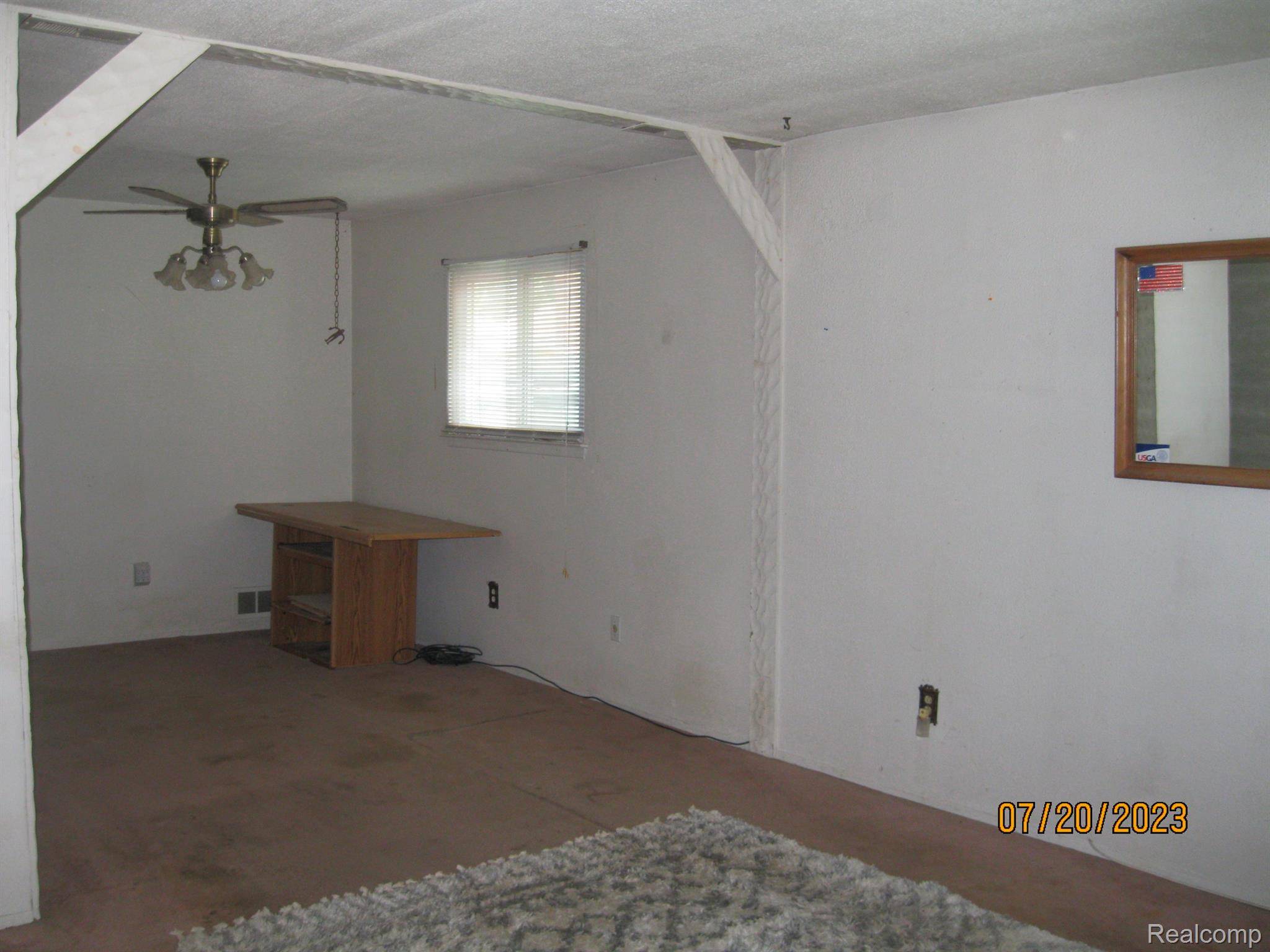 Taylor, MI 48180,13668 FELLRATH ST