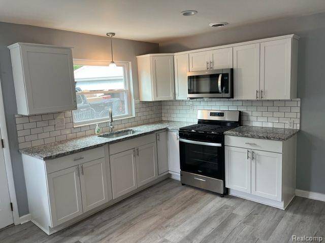 Eastpointe, MI 48021,22483 MELROSE CT