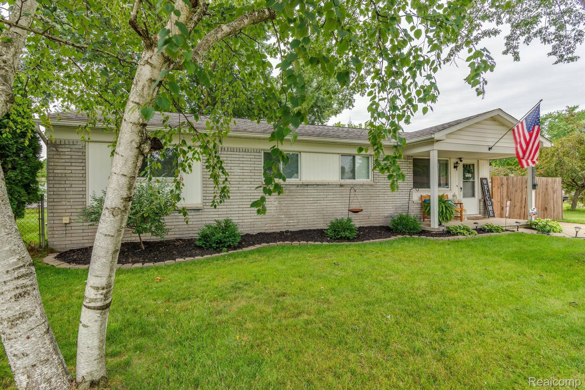 Taylor, MI 48180,27251 BARBARA