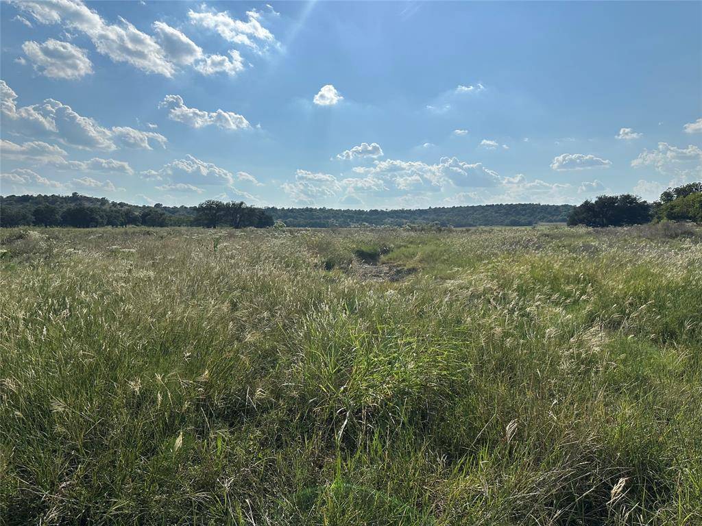 Star, TX 76880,100 N FM 1047