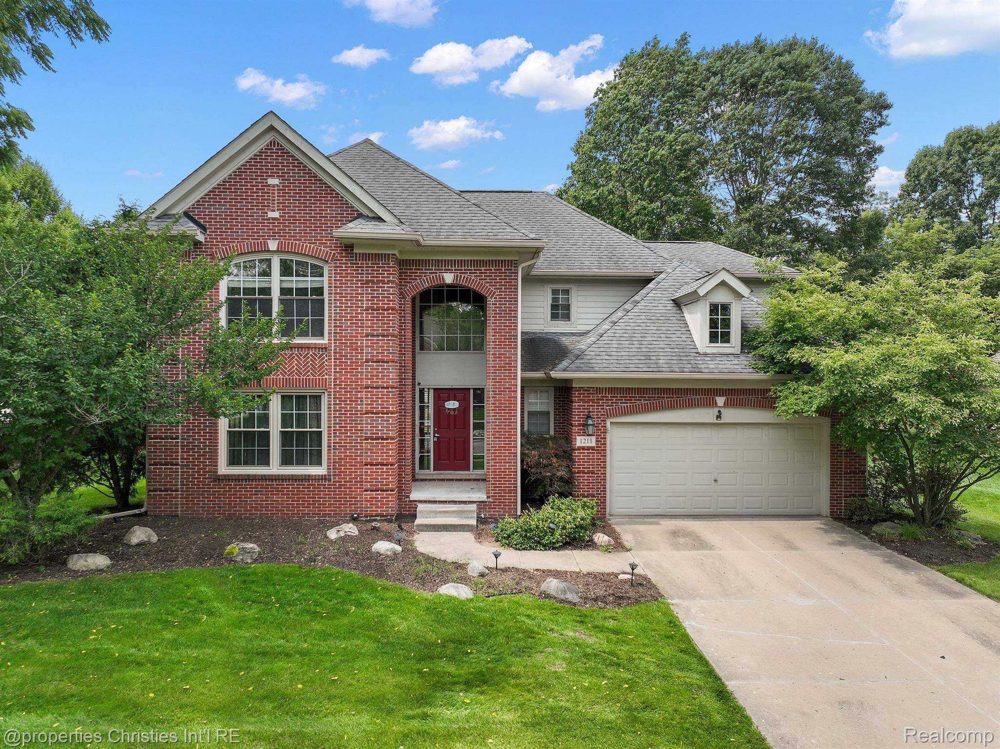 Wixom, MI 48393,1211 Andover DR