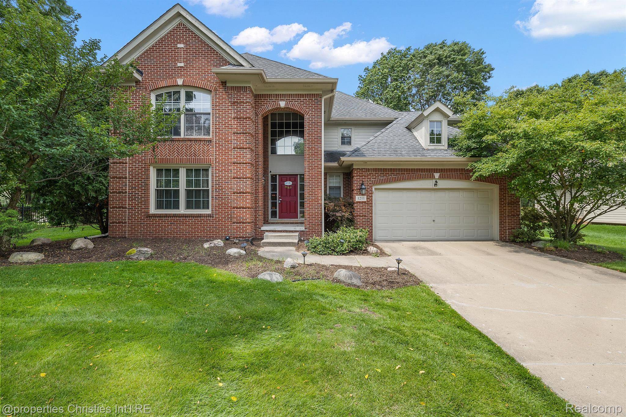 Wixom, MI 48393,1211 Andover DR