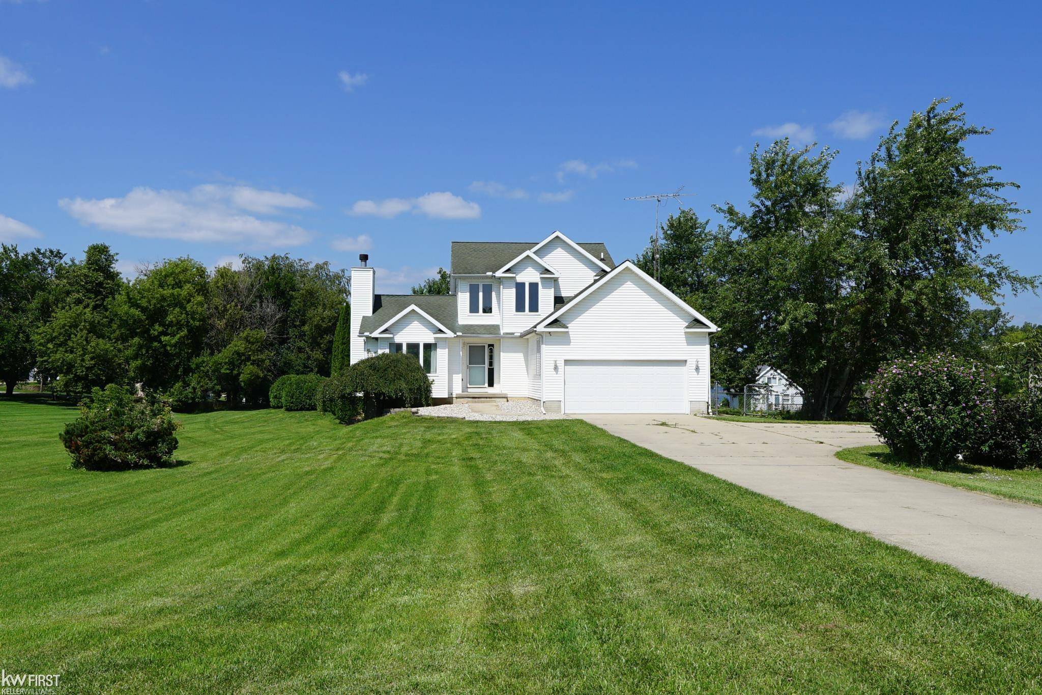 Onsted, MI 48265,10740 Michelle