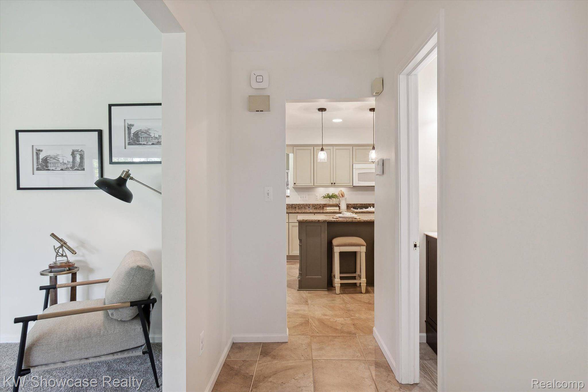 Wixom, MI 48393,1994 TEANECK CIR