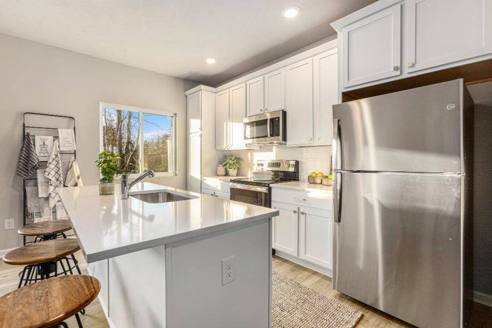 Kentwood, MI 49512,4633 Glen Haven DR