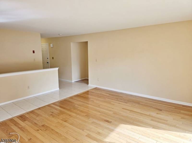 East Hanover Twp., NJ 07936,1 Frankie Ln