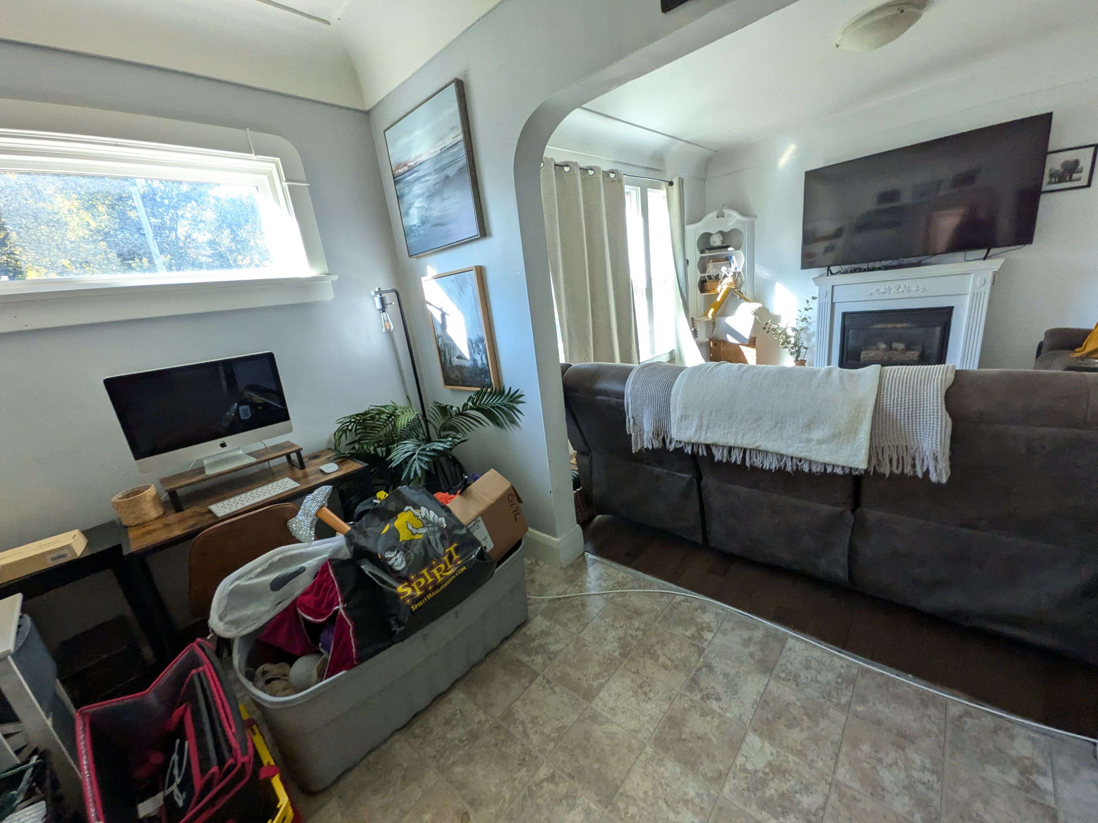 Tillsonburg, ON N4G 2M4,52 Earle ST