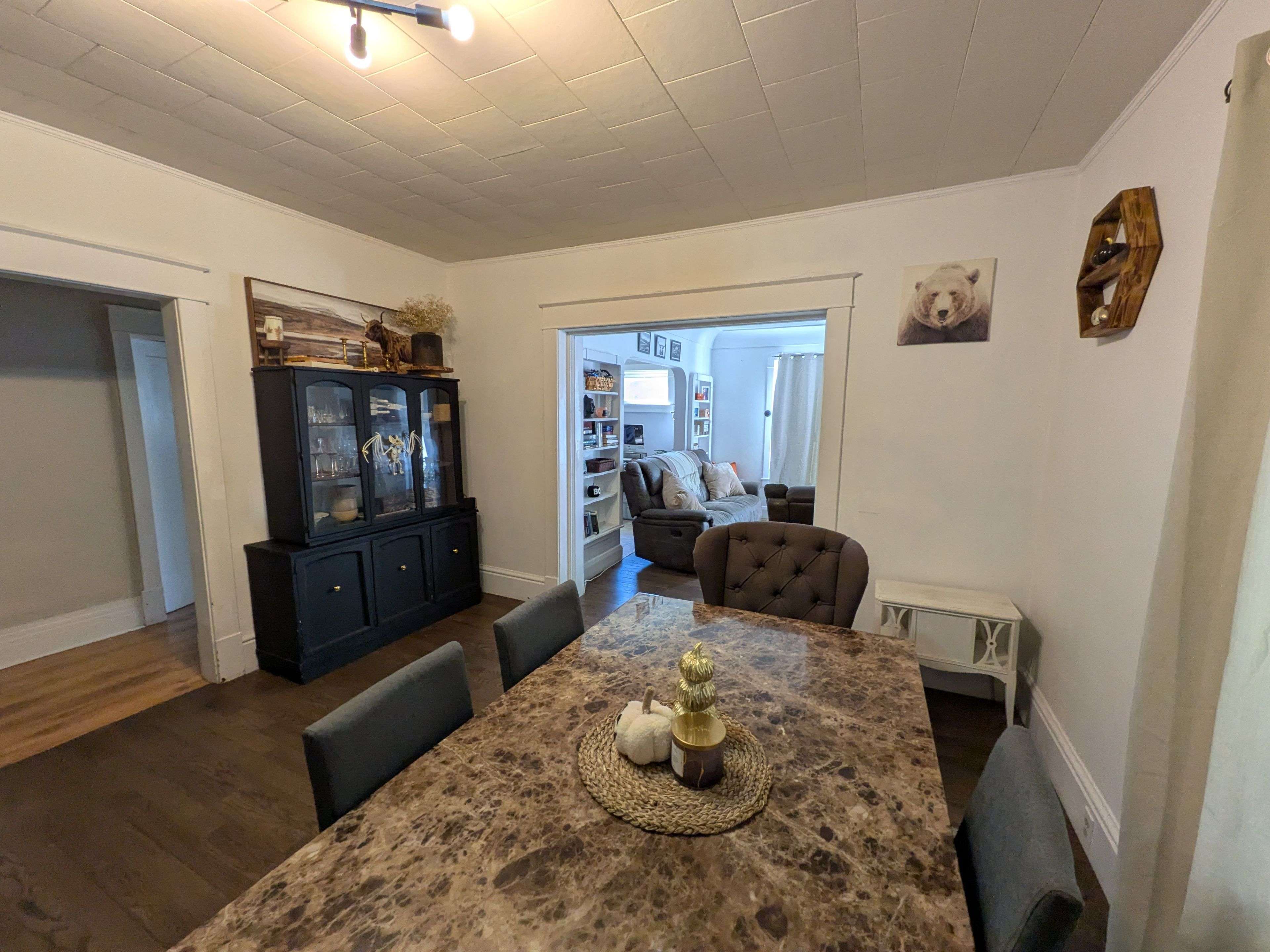 Tillsonburg, ON N4G 2M4,52 Earle ST