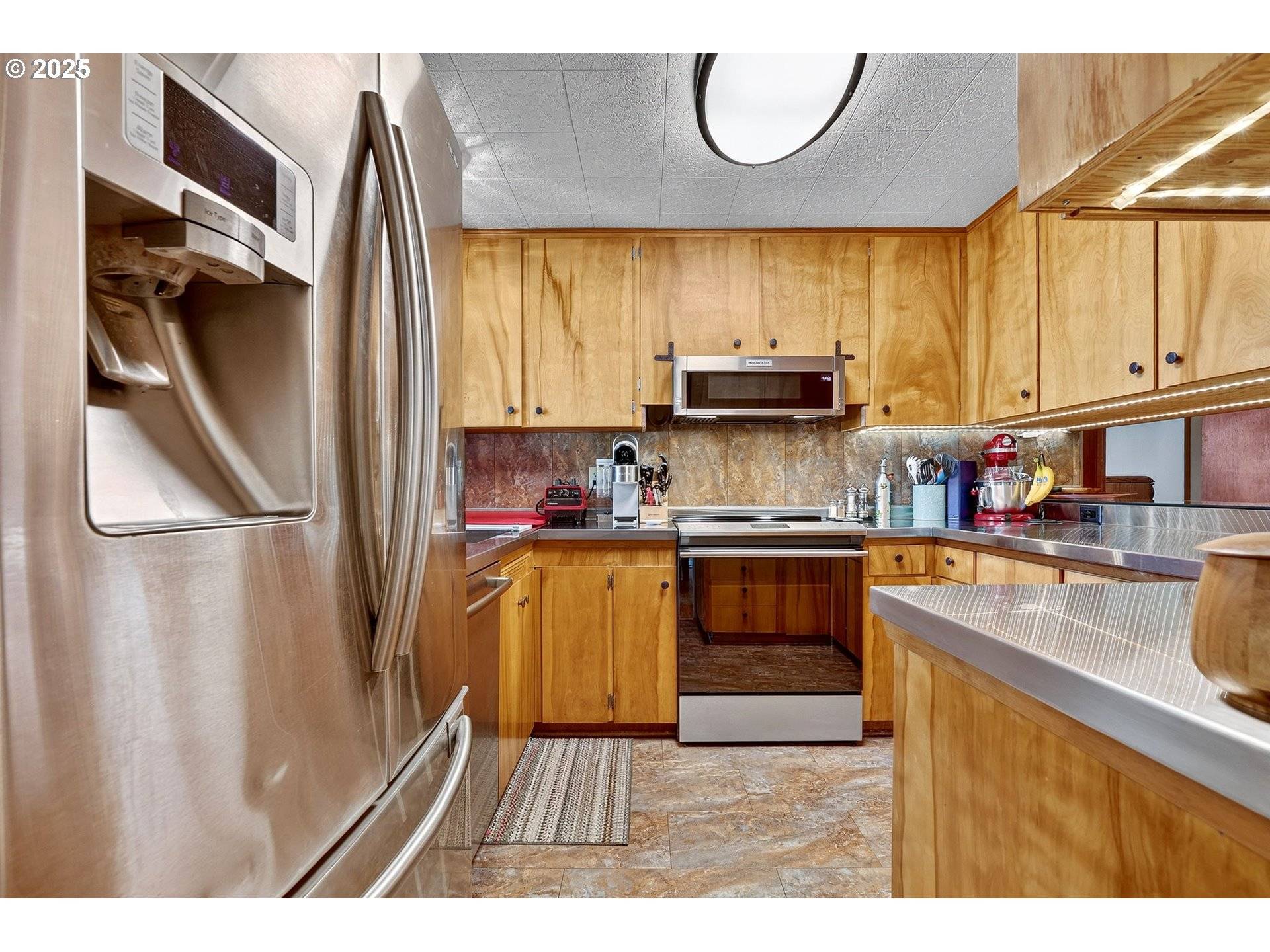 Woodburn, OR 97071,1174 DELLMOOR WAY