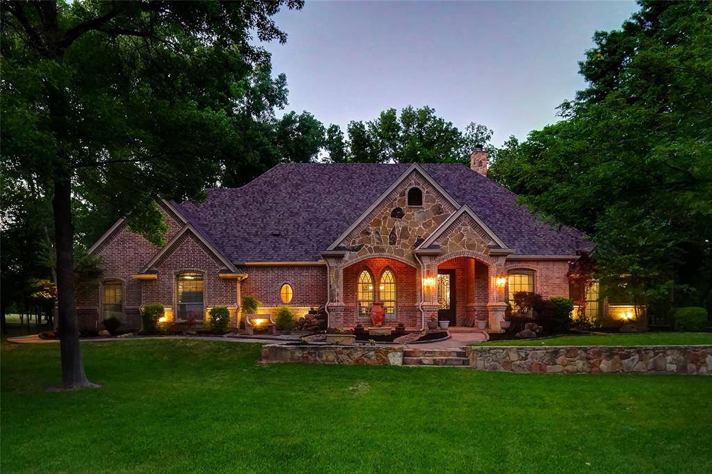 Fort Worth, TX 76135,7200 Oak Creeks Court