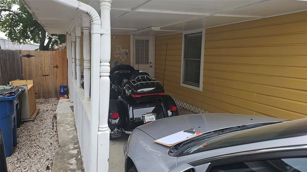 Grapevine, TX 76051,509 Estill Street