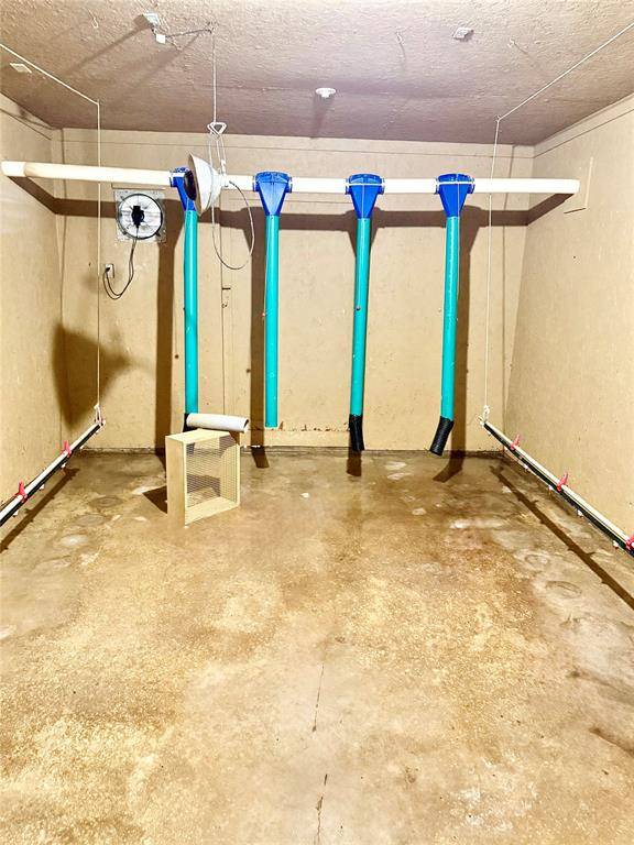 Forreston, TX 76041,1500 Lumkins Road