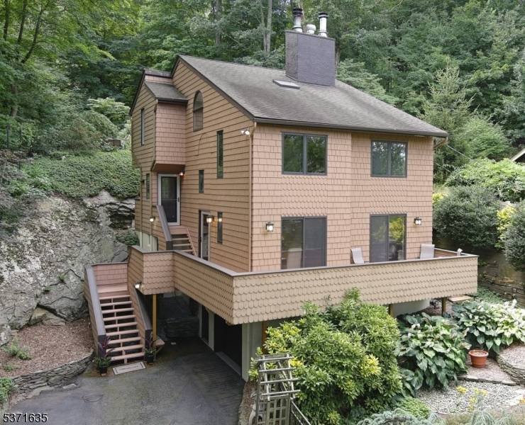 Byram Twp., NJ 07871,449 East Shore Trail