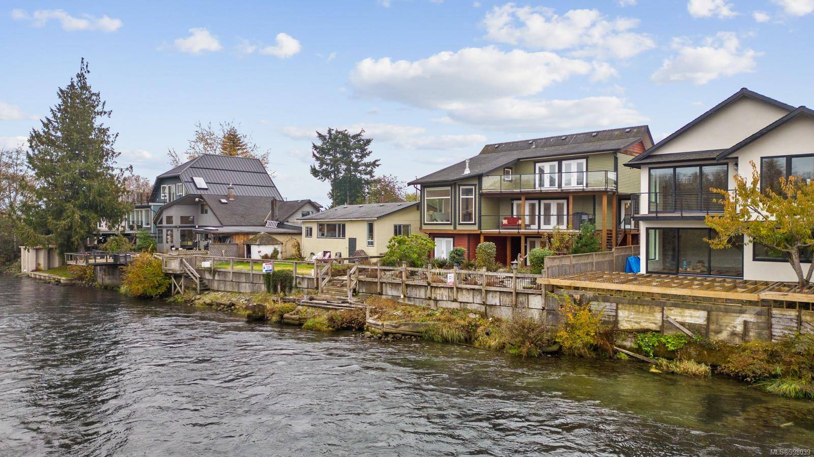 Campbell River, BC V9W 4M7,1940 19th Ave