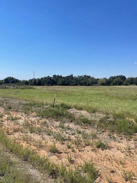 132 Aslan Road, Poolville, TX 76487