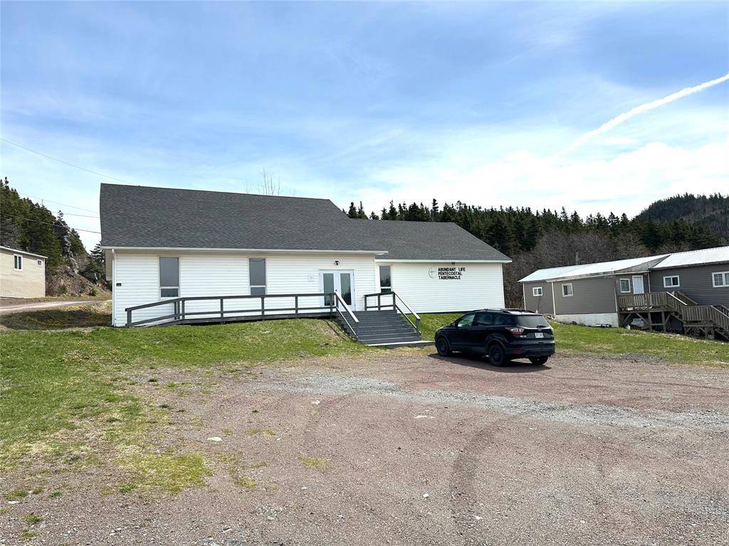 Leading Tickles, NL A0H 1T0,243 Main Street