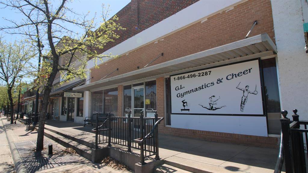 Winters, TX 79567,135 N Main Street