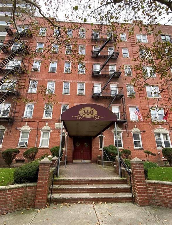 Brooklyn, NY 11218,360 Ocean Pkwy #5G