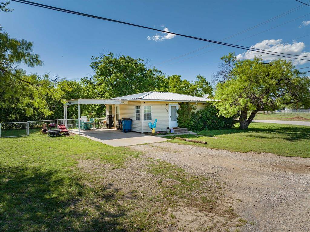 Breckenridge, TX 76424,701 S Cutting Street