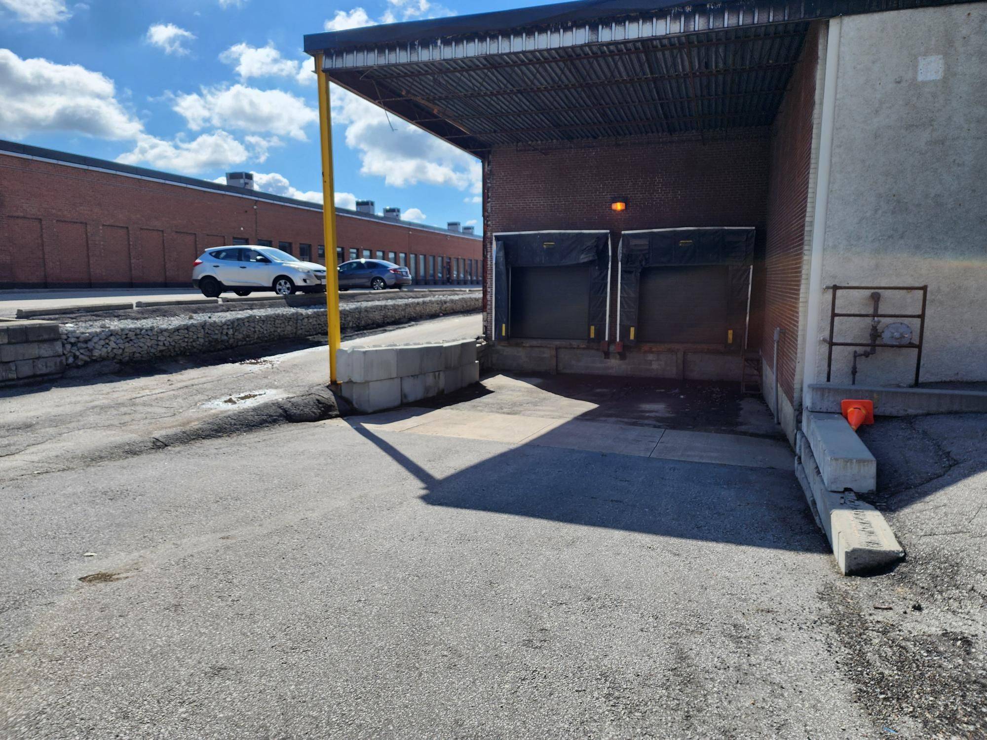 Toronto W05, ON M9L 1P9,473-475 Garyray DR