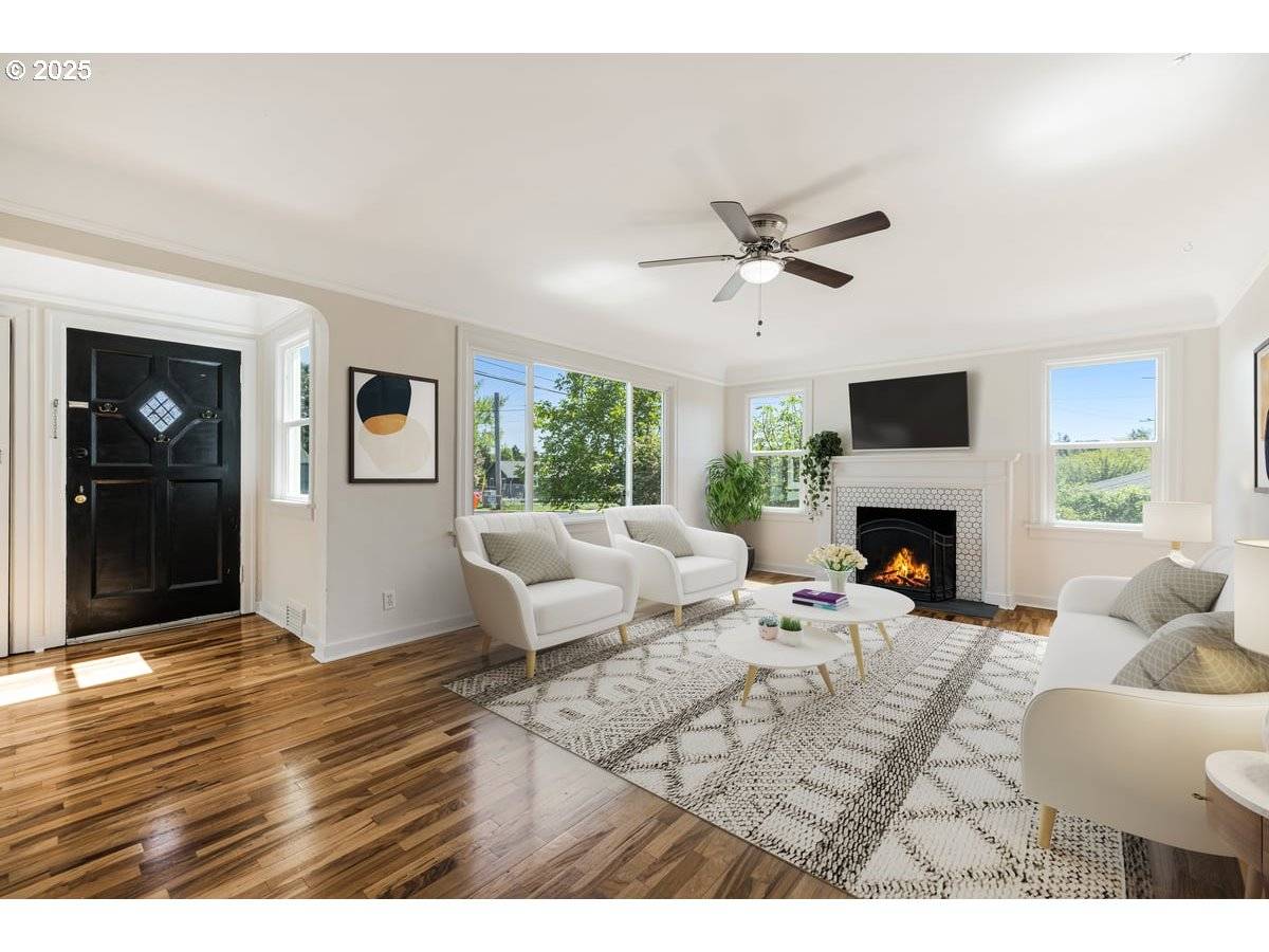 Milwaukie, OR 97267,5625 SE JENNINGS AVE