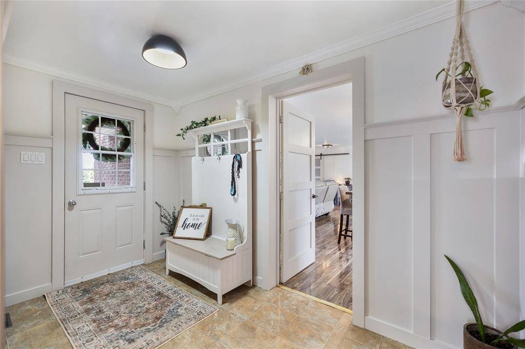 Fermeuse, NL A0A 2G0,22-24 Kingmans Cove Road