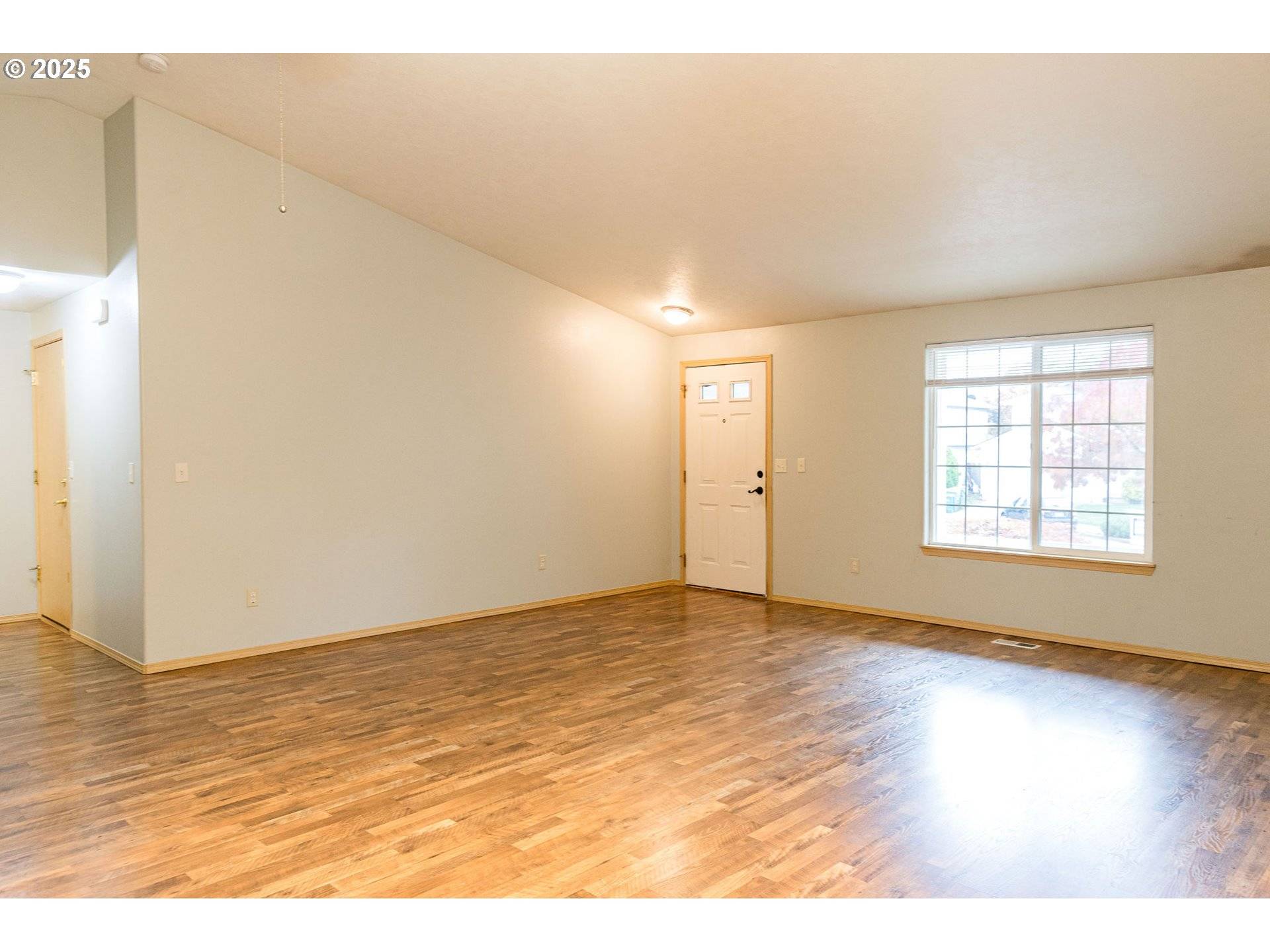 Newberg, OR 97132,819 N ALEXANDRA DR