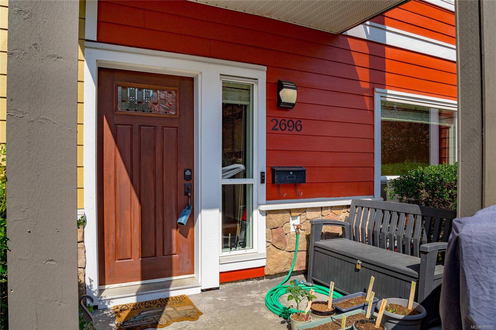 Langford, BC V9B 3W8,2696 Deville Rd