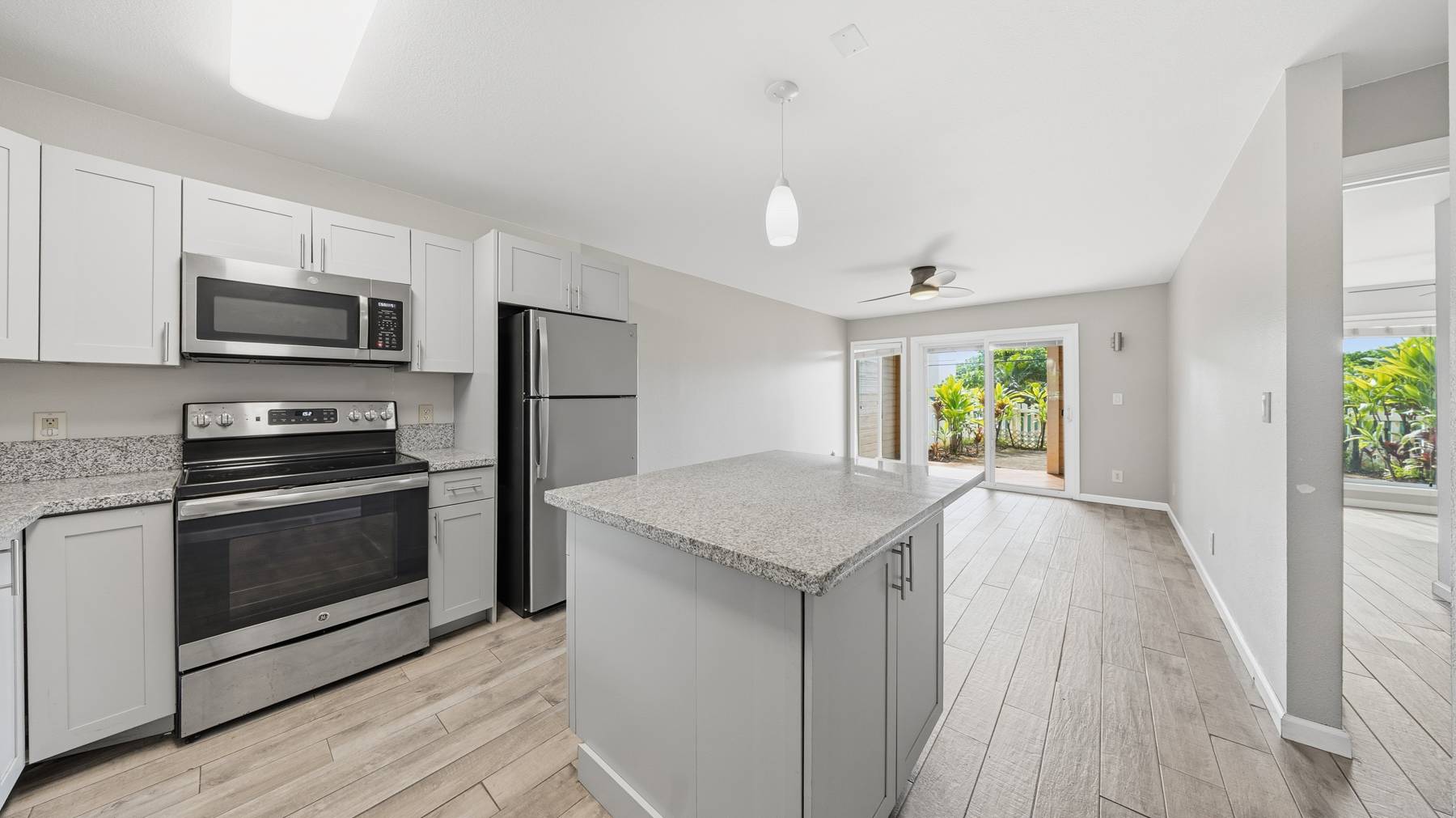 Lihue, HI 96766,1970 HANALIMA ST #H104