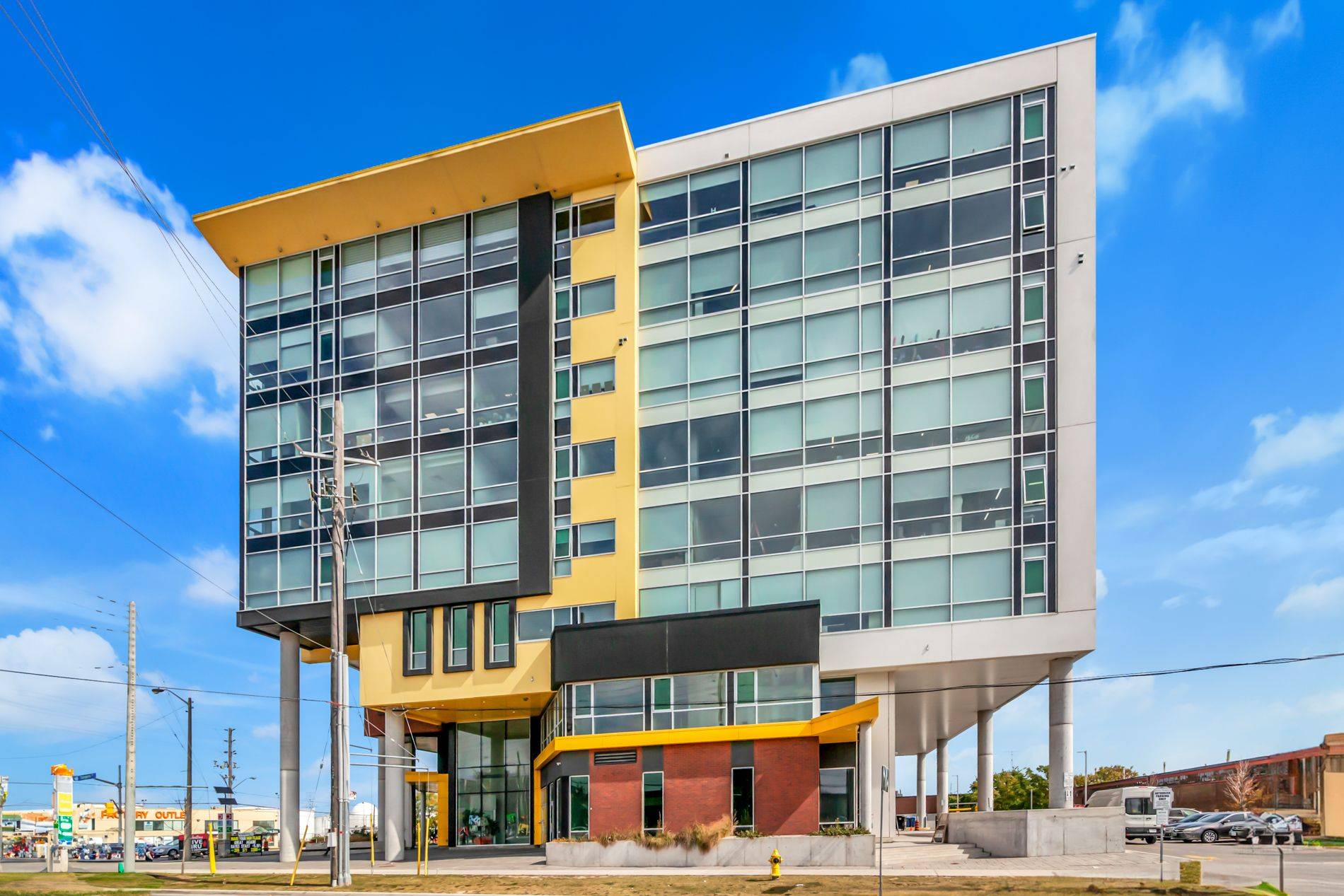 Toronto W05, ON M3J 2G5,1275 FINCH AVE W #609