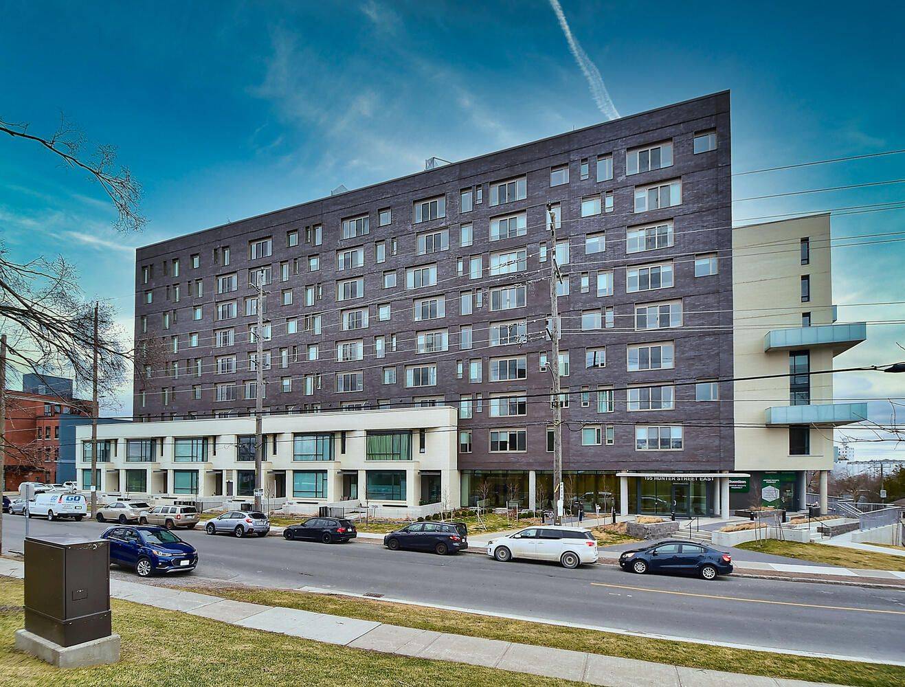 Peterborough, ON K9H 0K6,195 Hunter ST E #510